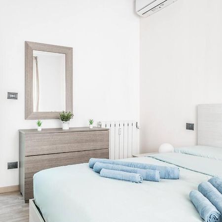 Artistic House Navigli-Duomo Netflix & Design Milan Exterior photo