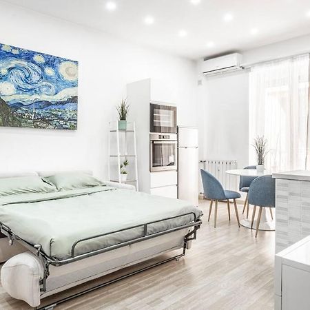 Artistic House Navigli-Duomo Netflix & Design Milan Exterior photo